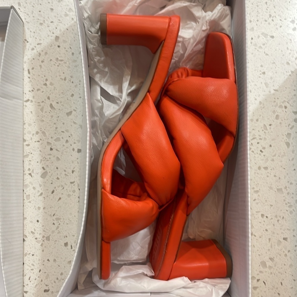 Schutz Fairy Mid Sandal Orange Sz 6 - Picture 3 of 4